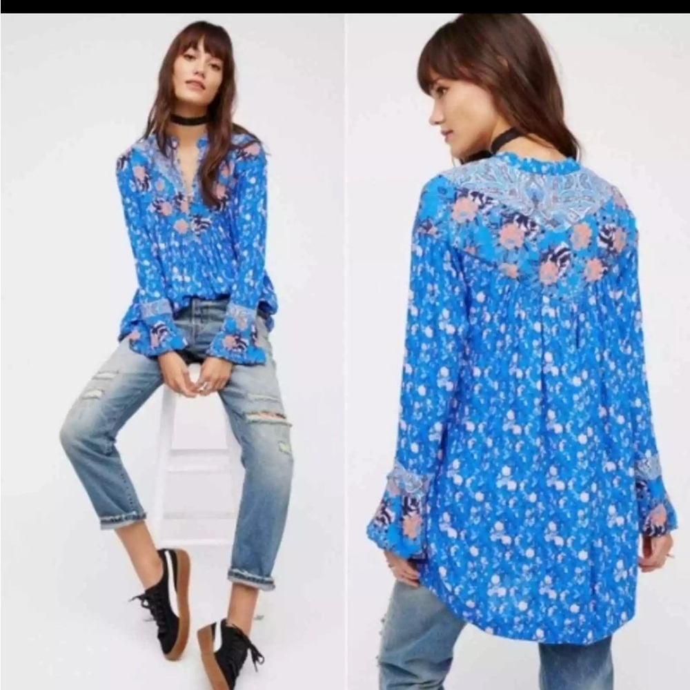 Free People Blue Relaxed top size SP
